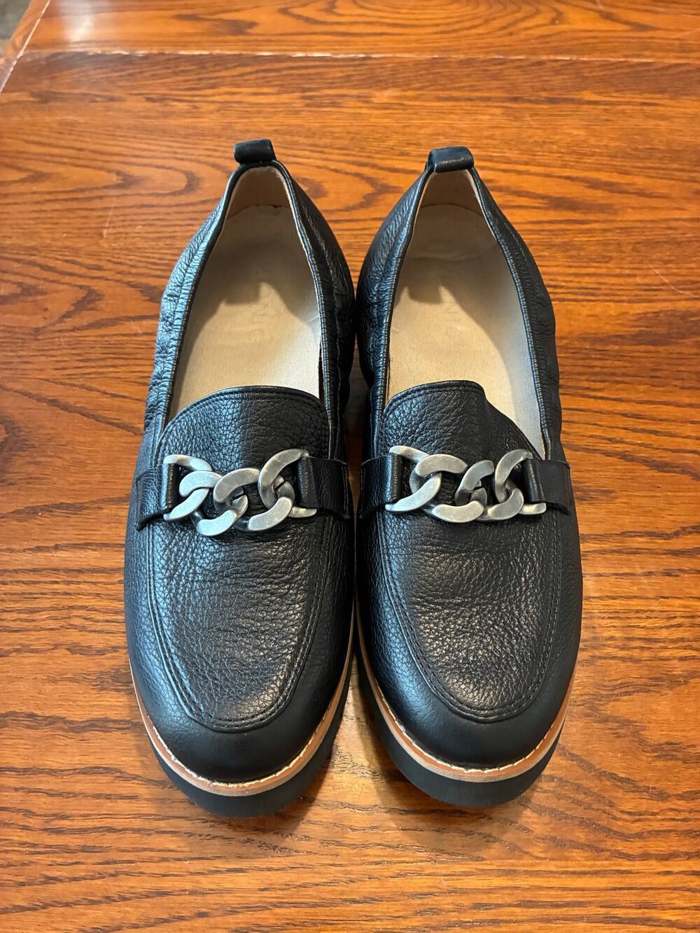 Vionic Cynthia Lug Sole Loafer Slip On Comfort Black Size US 7.5